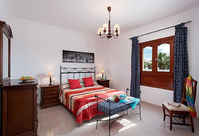 Double bedroom . - Villa Ramos Dos . (Photo Gallery) }}