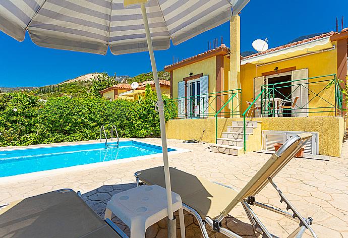 Beautiful villa with private pool and terrace . - Villa Russa Anna . (Galerie de photos) }}