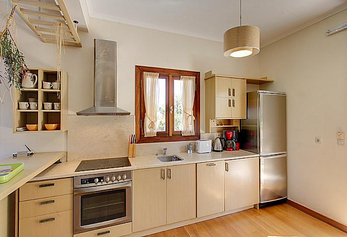 Kitchen . - Villa Gorgona . (Fotogalerie) }}