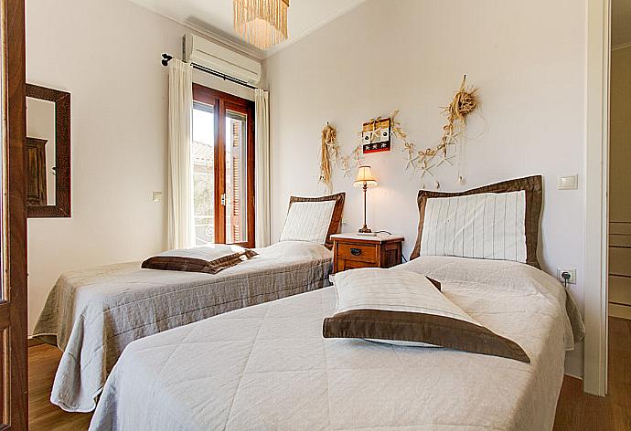 Bedroom . - Villa Gorgona . (Photo Gallery) }}