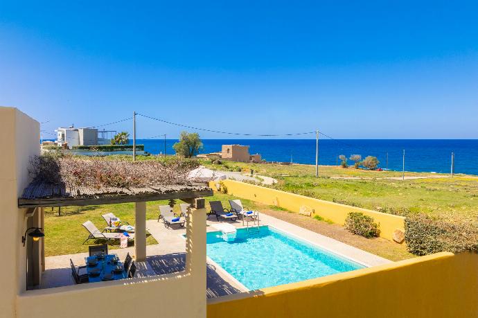Villa Almira
