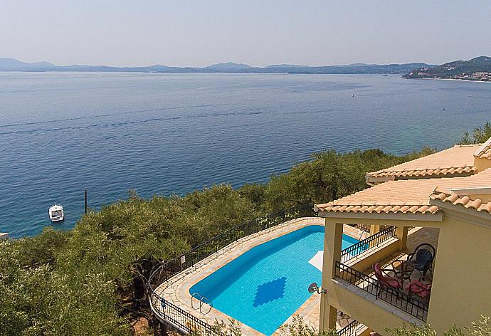 Aerial view . - Villa Spyros . (Photo Gallery) }}