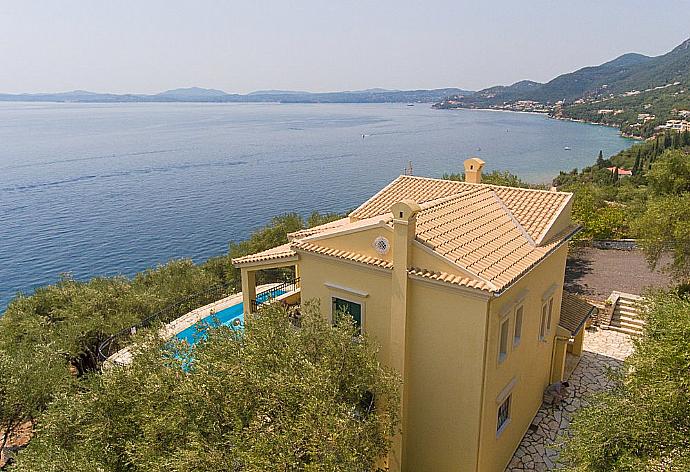 Aerial View . - Villa Spyros . (Photo Gallery) }}