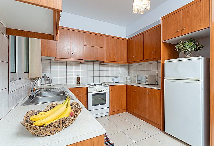 Equipped kitchen . - Villa Giannis . (Fotogalerie) }}