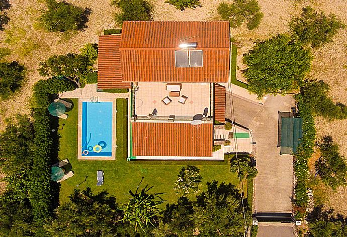 Aerial view of Villa Giannis . - Villa Giannis . (Galerie de photos) }}