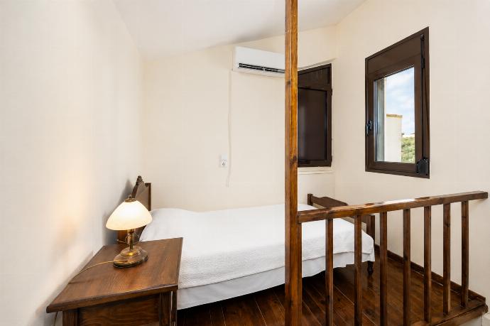 Single bedroom with A/C . - Ekklisies Tria . (Photo Gallery) }}