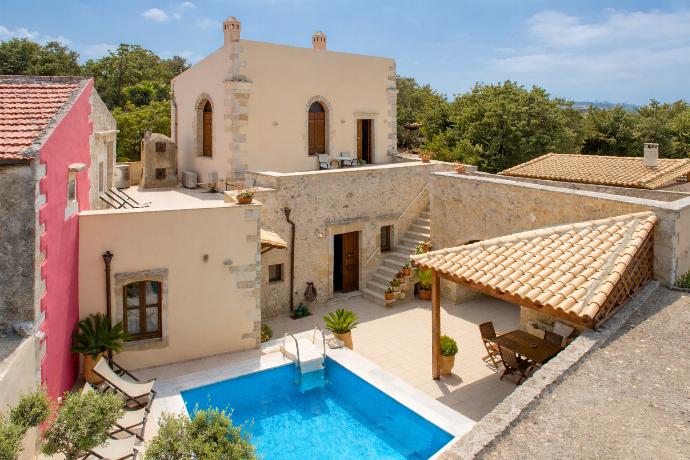  . - Archontiko Galliaki . (Galerie de photos) }}