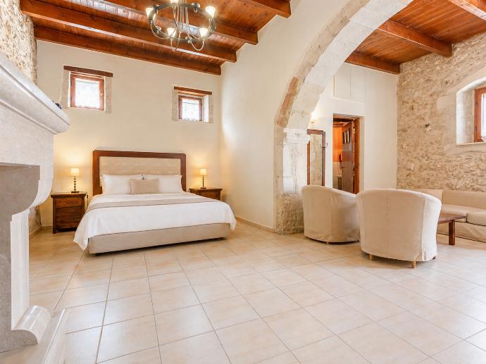  . - Archontiko Galliaki . (Fotogalerie) }}