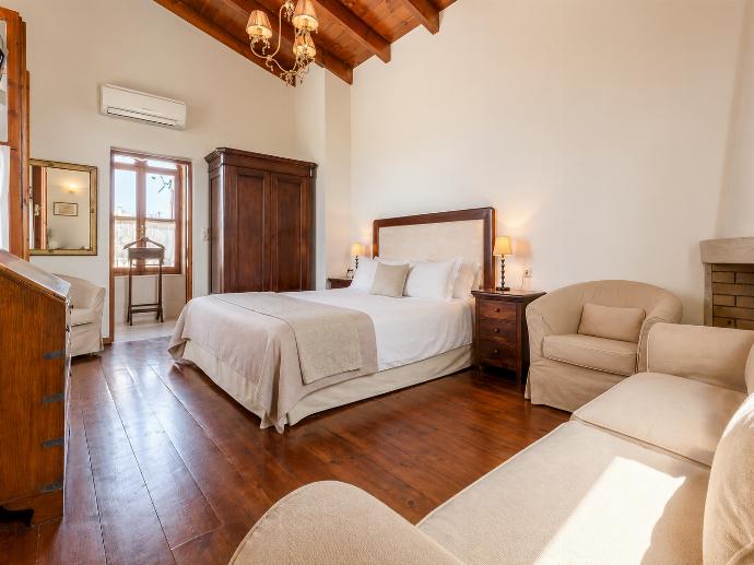  . - Archontiko Galliaki . (Fotogalerie) }}