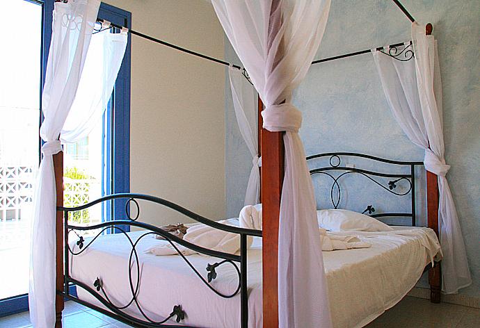 Bedrooms . - Villa Karpathos . (Photo Gallery) }}