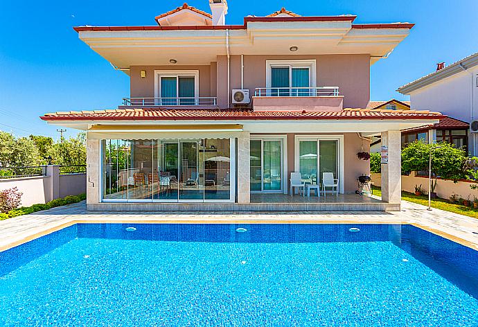 Beautiful villa with private pool and terrace . - Villa Seda . (Fotogalerie) }}