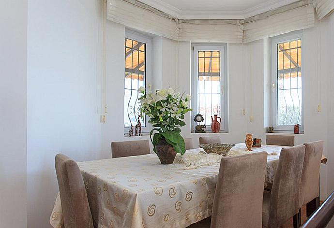 Living room . - Villa Erdem . (Fotogalerie) }}