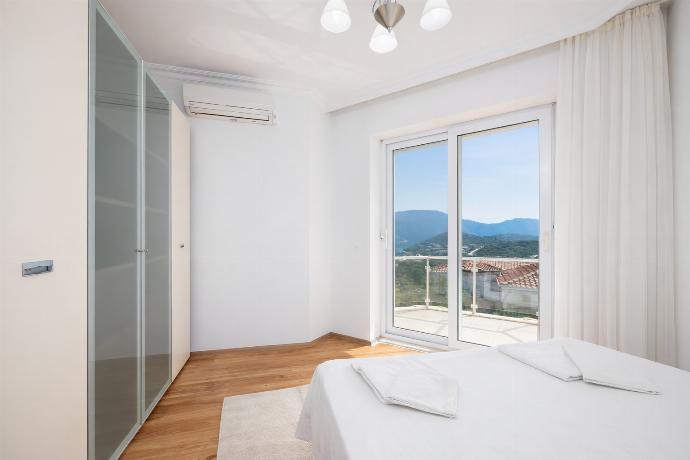  . - Villa Erdem . (Photo Gallery) }}