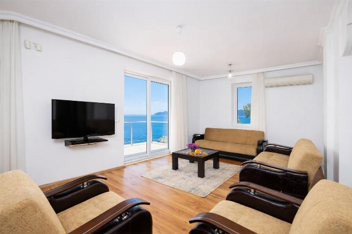  . - Villa Erdem . (Photo Gallery) }}