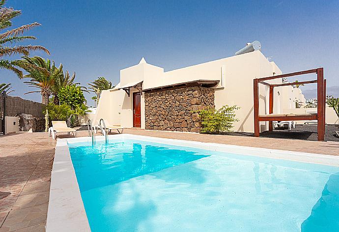 ,Beautiful villa with private pool and terrace . - Villa Luna . (Galería de imágenes) }}