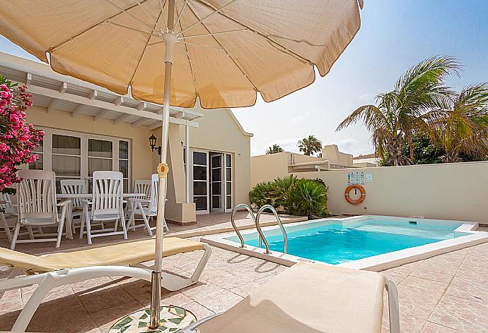 Beautiful villa with private pool and terrace . - Villa Estrellas . (Photo Gallery) }}