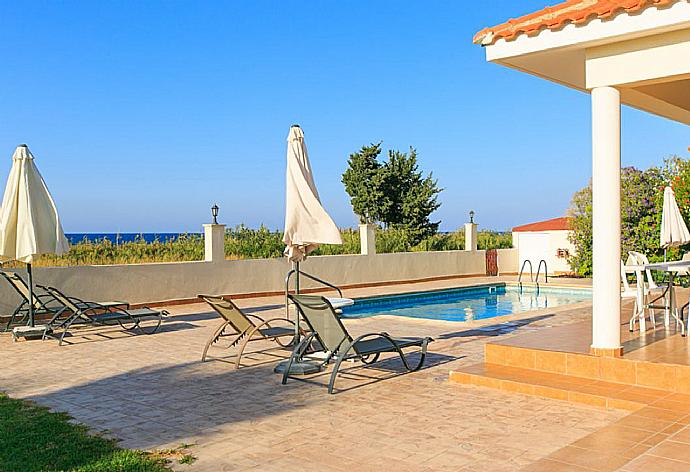 Beautiful villa with private pool and terrace with sea views . - Achilles Beach Villa Thio . (Photo Gallery) }}