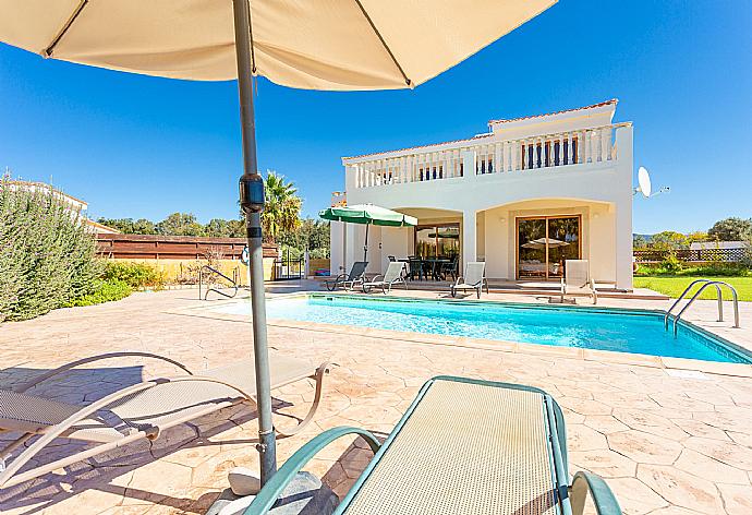 Beautiful villa with private pool and terrace  . - Hector Beach Villa . (Fotogalerie) }}