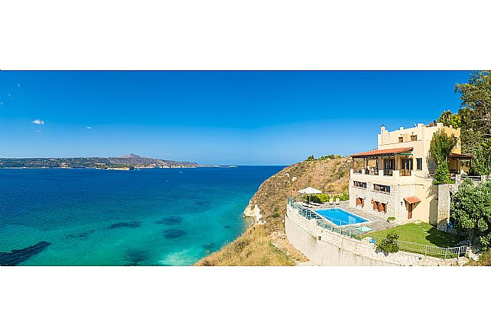 Panorama of Souda Bay View . - Souda Bay View . (Галерея фотографий) }}