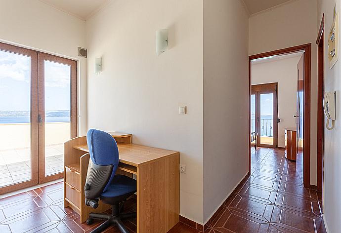 First floor . - Souda Bay View . (Galerie de photos) }}