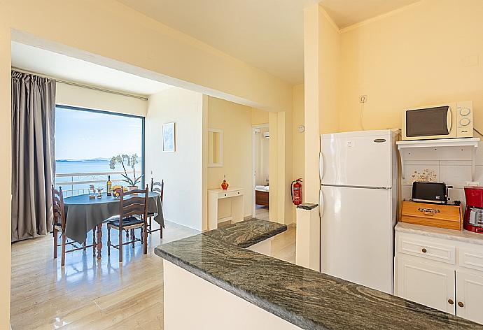 Equipped kitchen . - Villa Amalia . (Fotogalerie) }}