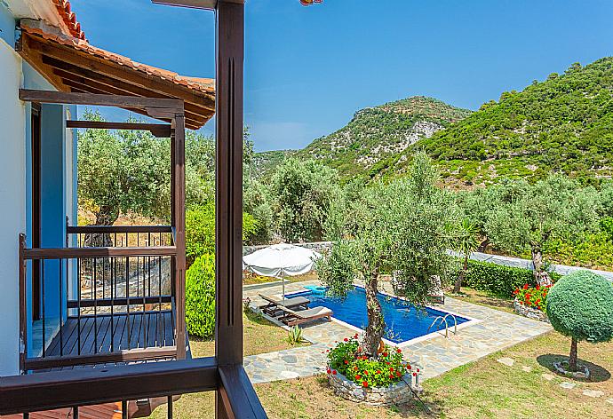 Balcony . - Villa Glysteri . (Fotogalerie) }}