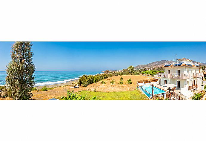 Aerial view of Kalisto Beach Villa . - Kalisto Beach Villa . (Galería de imágenes) }}