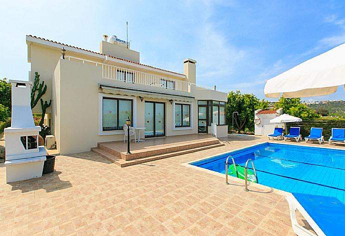 ,Beautiful villa with private pool and terrace . - Villa Bougainvillea . (Fotogalerie) }}