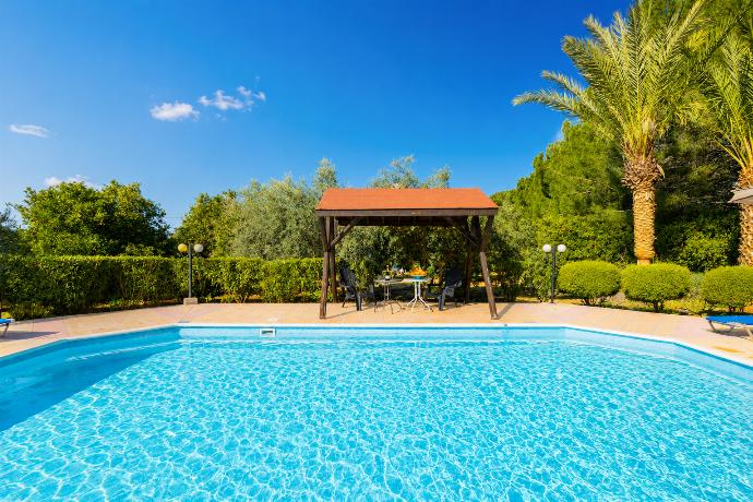 Villa Charoula Ena