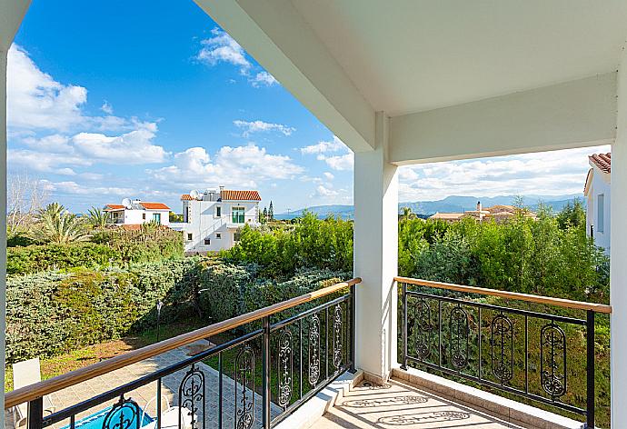 Balcony . - Villa Iliada . (Photo Gallery) }}