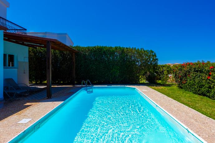  . - Villa Andreas . (Photo Gallery) }}