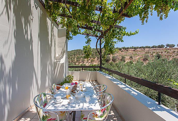 Terrace area with views . - Villa Dimitra . (Galería de imágenes) }}