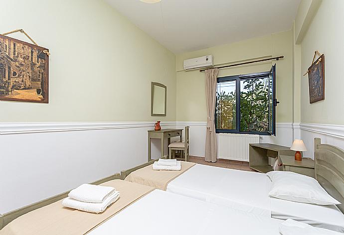 Twin bedroom with A/C . - Villa Dimitra . (Photo Gallery) }}