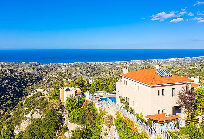 Aerial view of Villa Selini . - Villa Selini . (Fotogalerie) }}