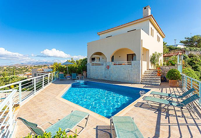 Beautiful villa with private pool and terrace . - Villa Selini . (Galleria fotografica) }}