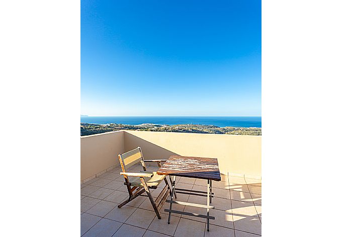 Balcony with panoramic sea views . - Villa Selini . (Photo Gallery) }}