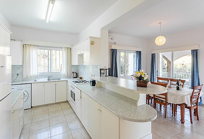 Equipped kitchen . - Villa Lela Pente . (Fotogalerie) }}