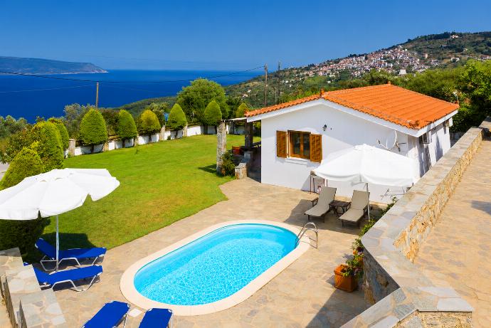 Play VILLA KATERINA Video