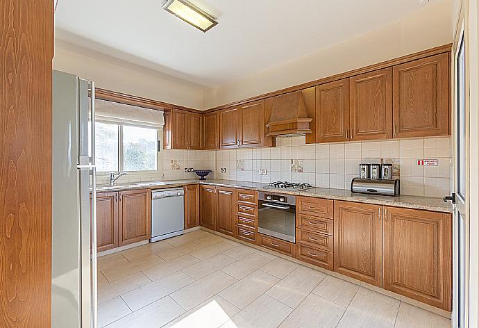 Equipped kitchen  . - Villa Clementina . (Photo Gallery) }}