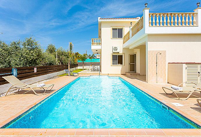 Beautiful villa with private pool and terrace . - Villa Rose . (Fotogalerie) }}