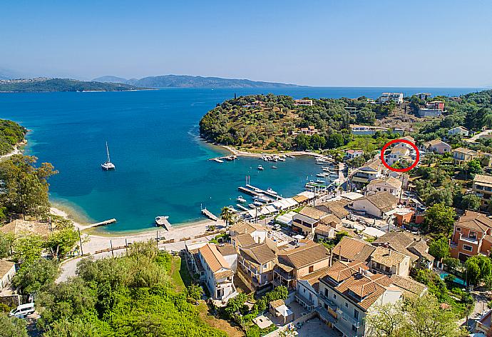 Aerial view of Saint Stephanos showing location of Theophilos 1 . - Theophilos 1 . (Fotogalerie) }}