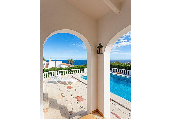 Private pool and terrace with sea views . - Villa Caprice . (Galería de imágenes) }}