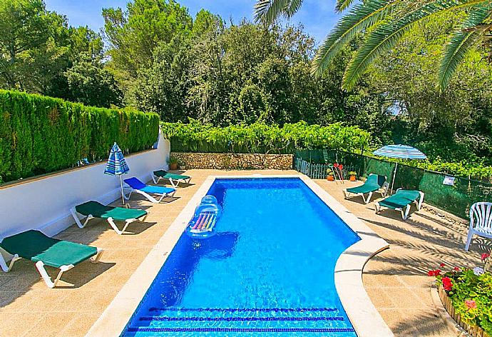Private pool and terrace . - Villa Pepa . (Galleria fotografica) }}