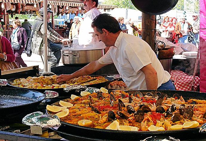 Local cuisine . - Villa Pepa . (Galería de imágenes) }}