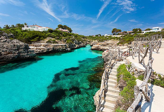 Cala en Brut . - Villa Trepuco Uno . (Fotogalerie) }}