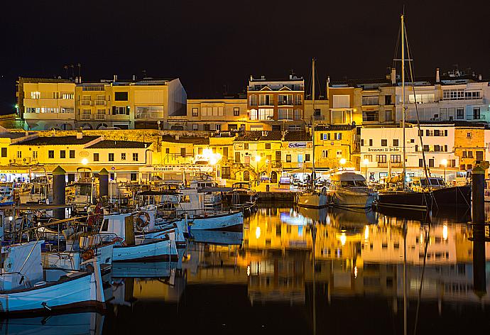 Ciutadella . - Villa Trepuco Uno . (Galleria fotografica) }}