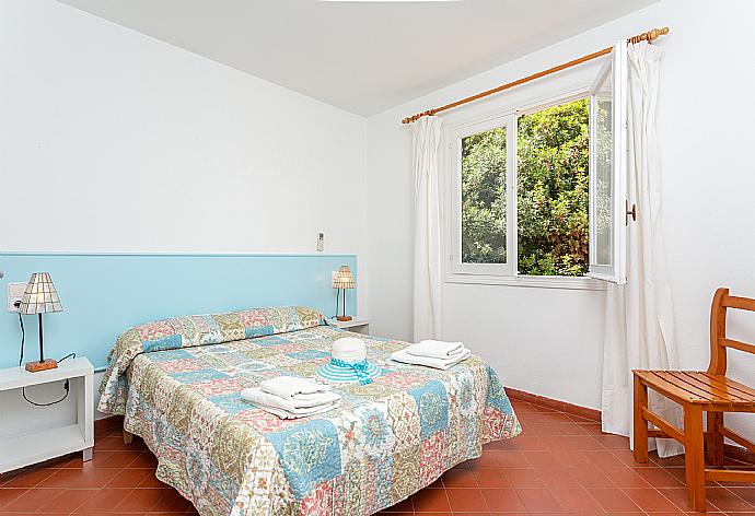 Double bedroom with A/C . - Villa Trepuco Dos . (Galería de imágenes) }}