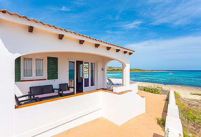 ,Beautiful seafront villa with private terraces and panoramic sea views . - Voramar Waterfront . (Галерея фотографий) }}