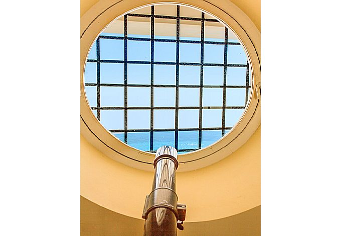 Ground floor living room window view . - House On The Rocks . (Fotogalerie) }}