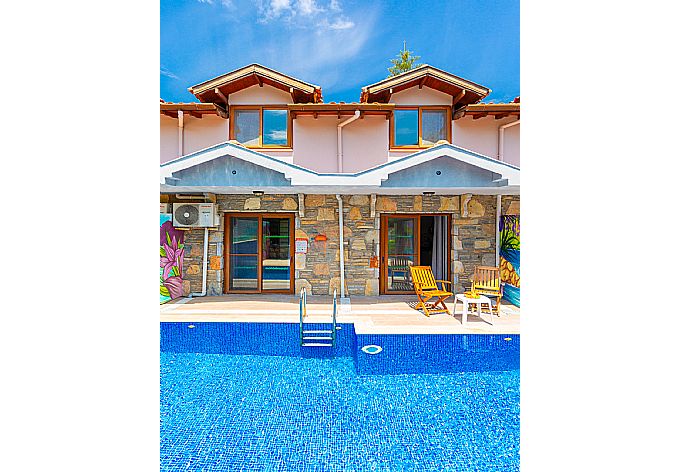 Beautiful villa with private pool and terrace . - Villa Asli Paradise . (Галерея фотографий) }}